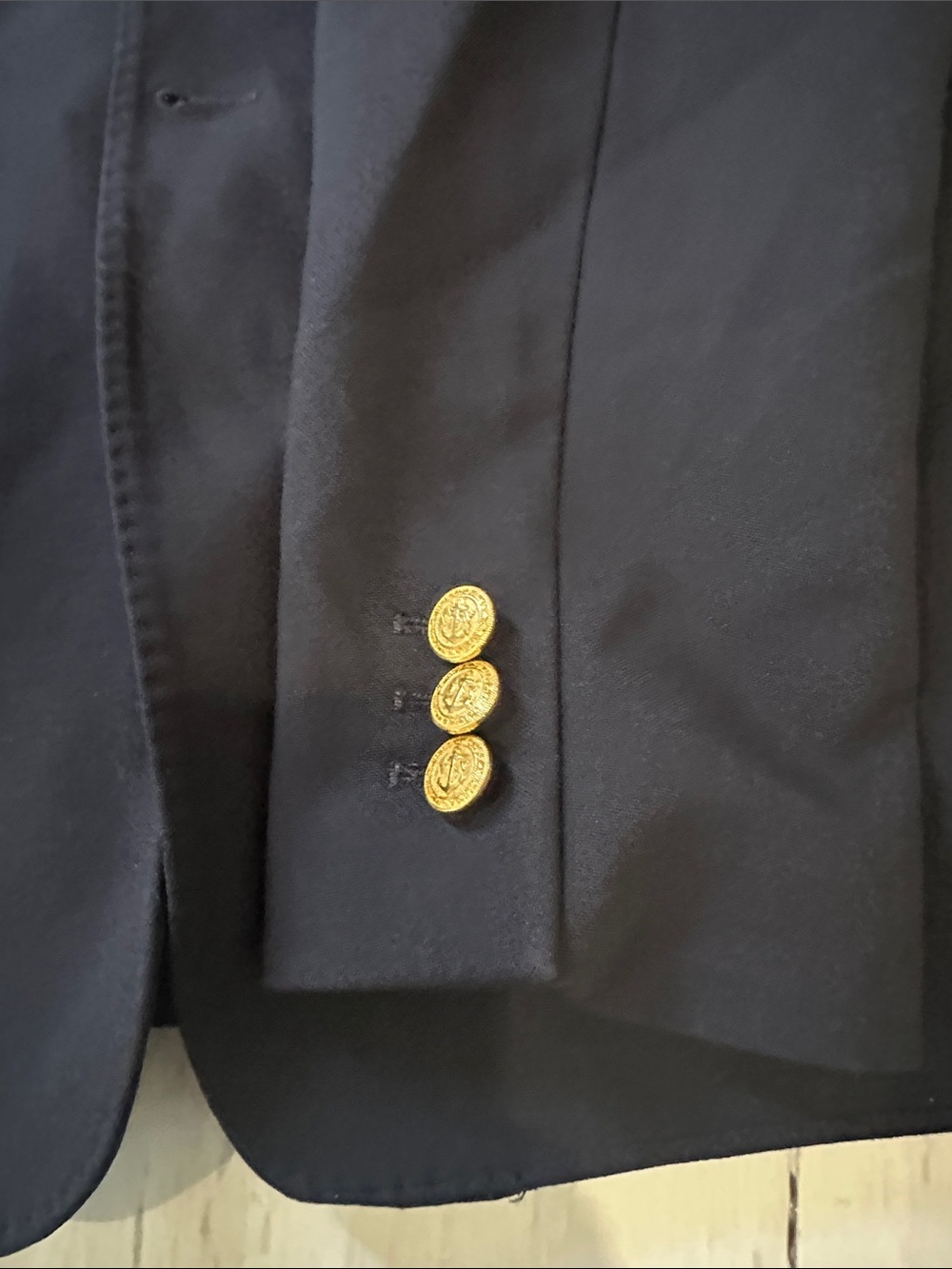 Vineyard Vines Navy Boys Blazer with Gold Buttons size 18 - Picture 8 of 11